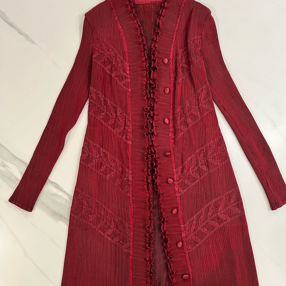 Custom-made Rich Burgundy Coloured Blouse/Jacket/Tunic - Picture 2 of 6